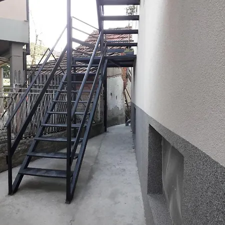 Stan Kala 公寓 Vrnjačka Banja